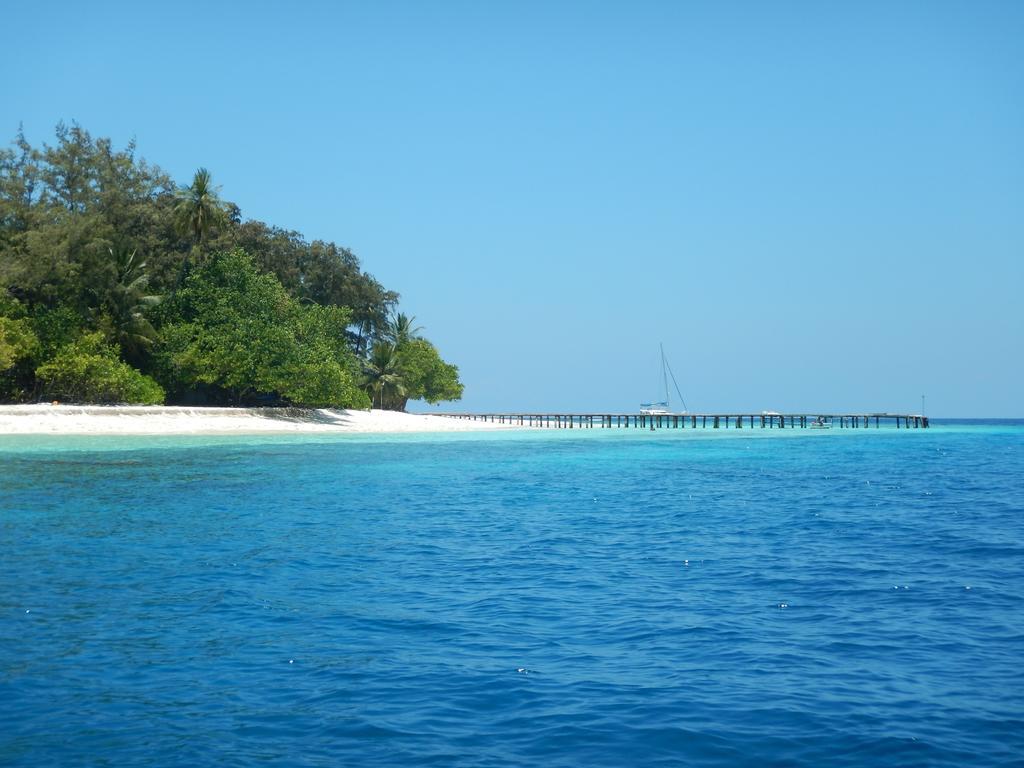 Отель Dhivehi Experience Дигура Экстерьер фото